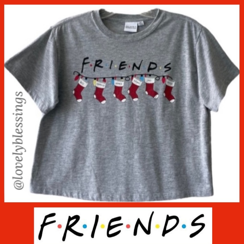 Friends Cropped T-shirt F.R.I.E.N.D.S Christmas Shirt Christmas Sweaters